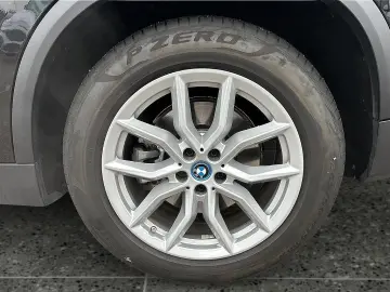 BMW X5 xDr45e DAProf 360 H&K Keyless Laser AuxHeat