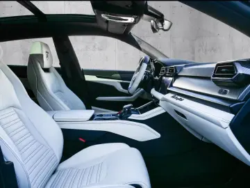 Lamborghini Urus SE   AdPersonam I Carbon