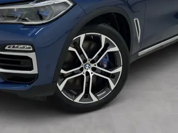 BMW X5 xDr45e VentilatedSeats 360 DisplayKey Sunroof HUD