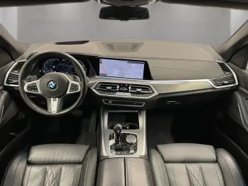 BMW X5 xDr45e VentilatedSeats 360 DisplayKey Sunroof HUD