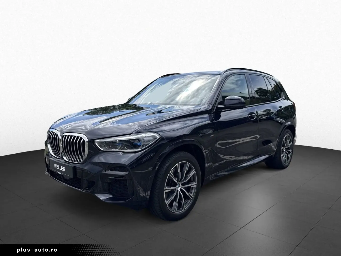 BMW X5 xDr30d MSp SoftClose AuxHeat DAProf Sunroof Keyless
