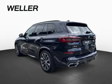 BMW X5 xDr30d MSp SoftClose AuxHeat DAProf Sunroof Keyless