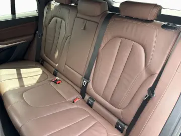 BMW X5 xDr30d MSp SoftClose AuxHeat DAProf Sunroof Keyless