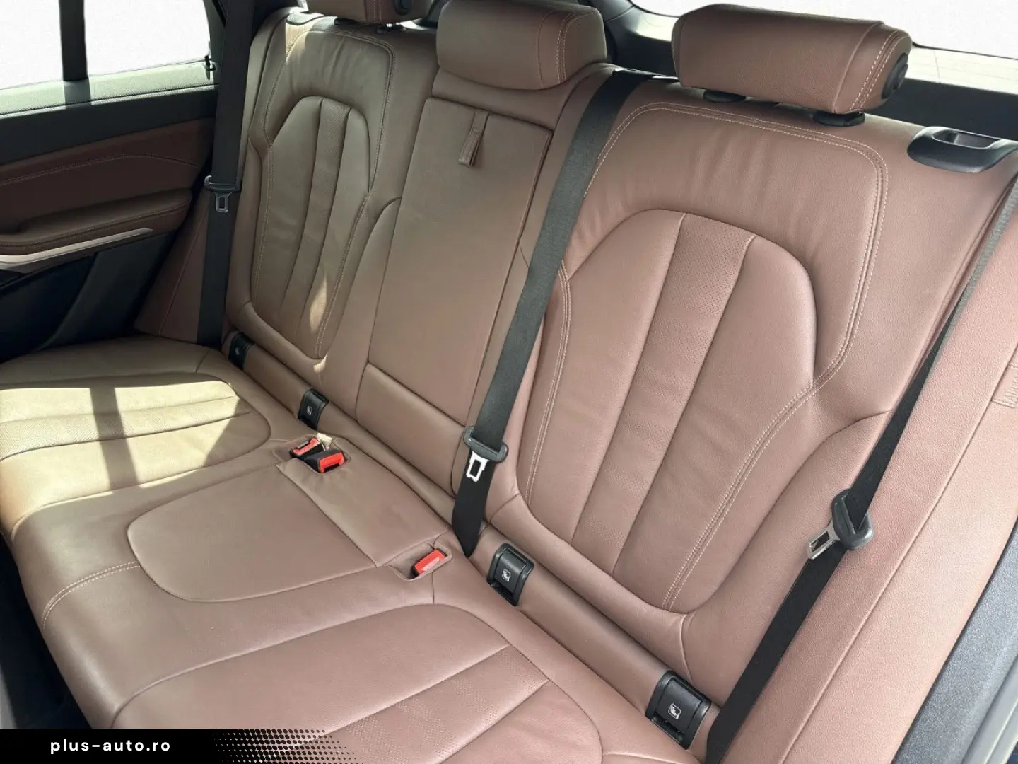BMW X5 xDr30d MSp SoftClose AuxHeat DAProf Sunroof Keyless