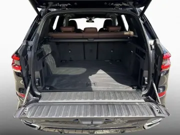BMW X5 xDr30d MSp SoftClose AuxHeat DAProf Sunroof Keyless