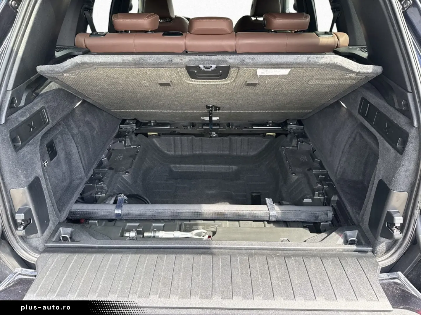 BMW X5 xDr30d MSp SoftClose AuxHeat DAProf Sunroof Keyless