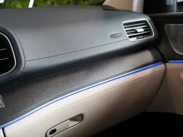 MERCEDES-BENZ GLE 400d 4M COUPE AMG HUD AIR-SUSP 62.&hellip;