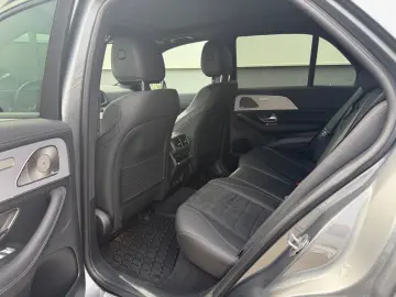 MERCEDES-BENZ GLE 450 d AMG PAN KAM HUD DISTR LED AH&hellip;