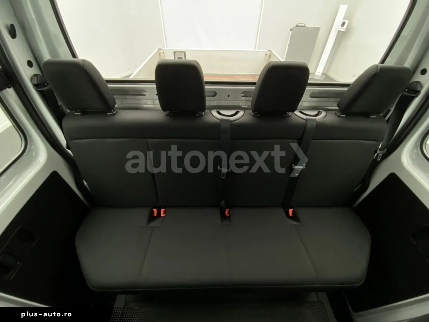 MERCEDES-BENZ Sprinter 315 DoKa Autom   AHK 2 8t   7-SITZE