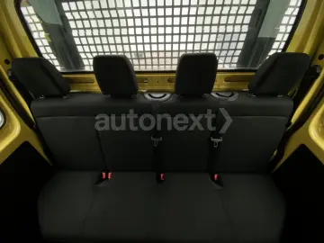 MERCEDES-BENZ Sprinter 317 DoKa Aut. Prits  AHK 3 5t 6-Sitz