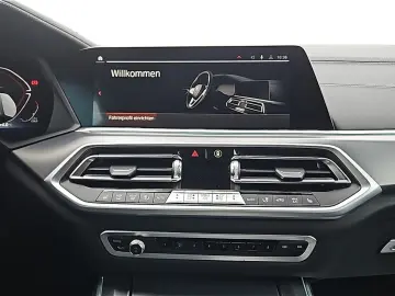 BMW X5 xDr40d Msp X-Offroad Laser HUD GestureC Keyless