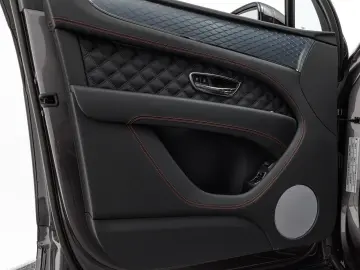 BENTLEY Bentayga S V8   Privacy Glass