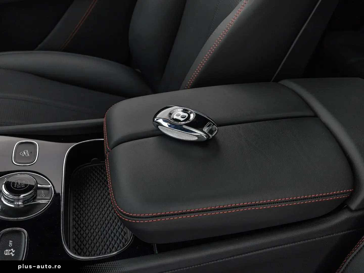 BENTLEY Bentayga S V8   Privacy Glass