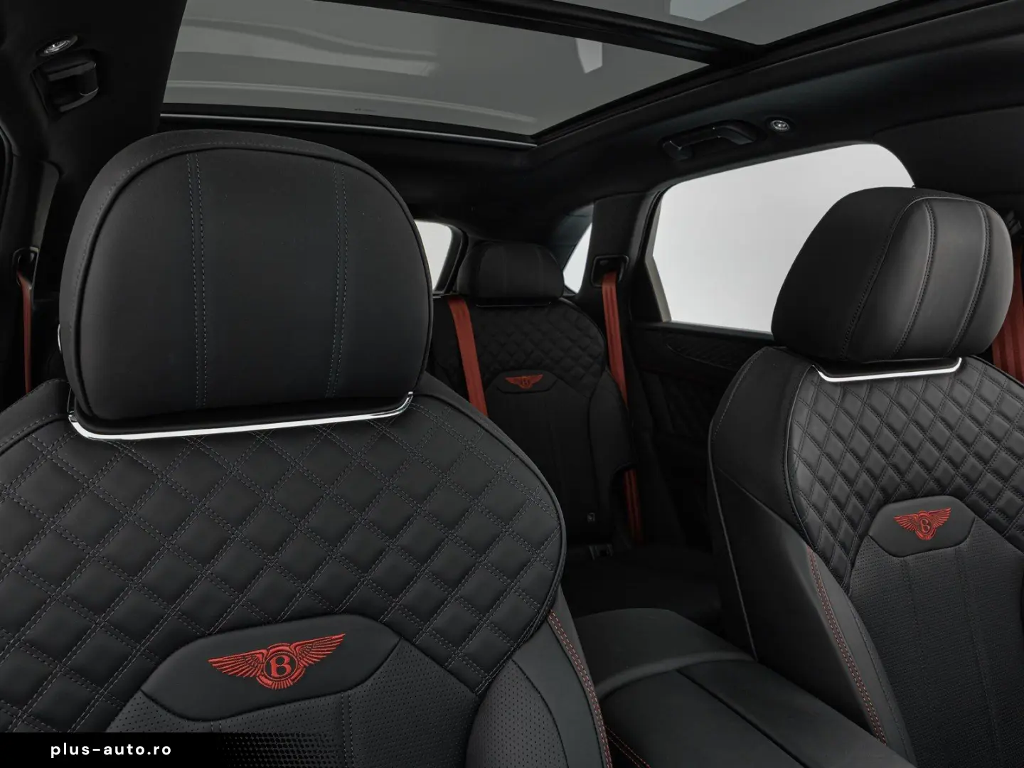 BENTLEY Bentayga S V8   Privacy Glass