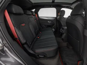 BENTLEY Bentayga S V8   Privacy Glass