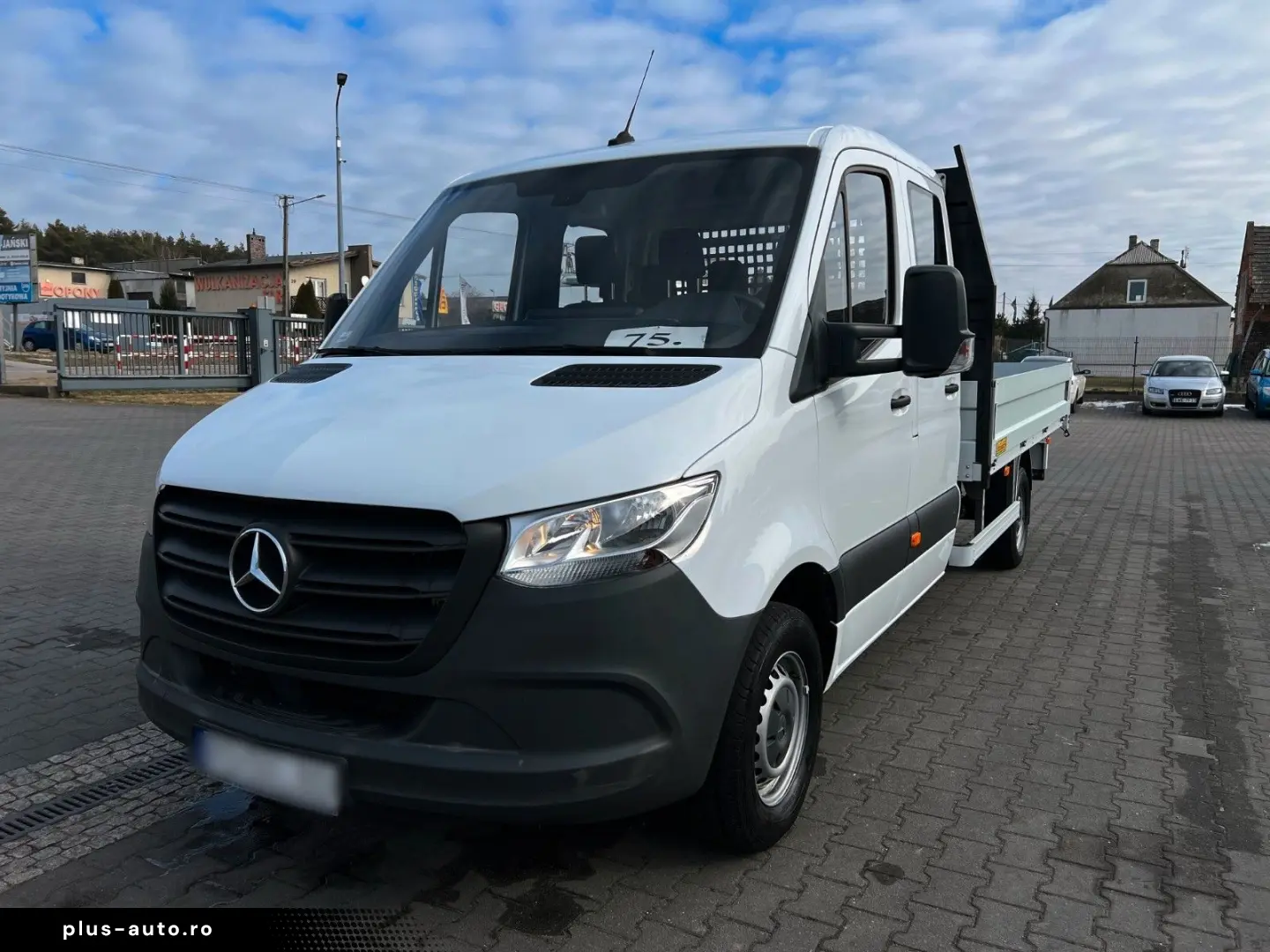 MERCEDES-BENZ Sprinter 315 CDI Pritsche 3 5 m Doka 7-sitze