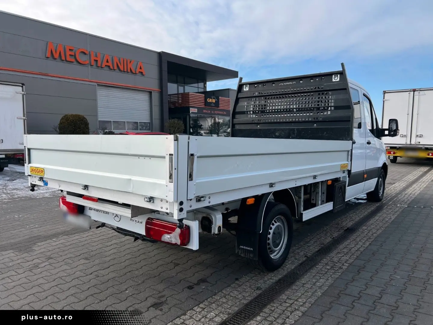 MERCEDES-BENZ Sprinter 315 CDI Pritsche 3 5 m Doka 7-sitze