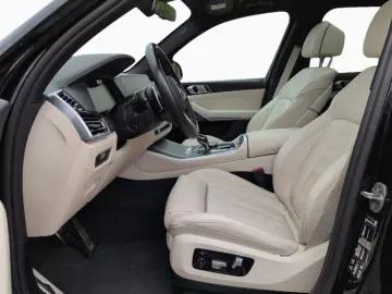BMW X5 30d MSp DAProf Laser 4ZClima Keyless