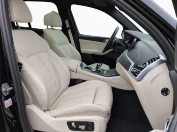 BMW X5 30d MSp DAProf Laser 4ZClima Keyless