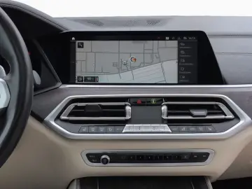 BMW X5 30d MSp DAProf Laser 4ZClima Keyless