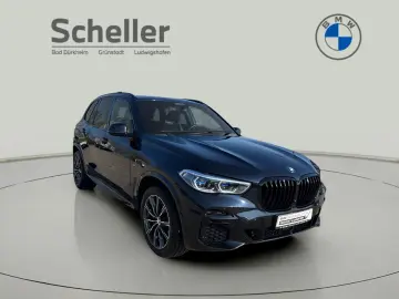 BMW X5 xDr30d MSp DAProf 360 4ZClima