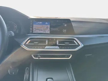 BMW X5 xDr30d MSp DAProf 360 4ZClima