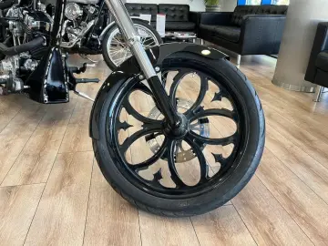 Harley-Davidson Dyna Wide Glide Custom