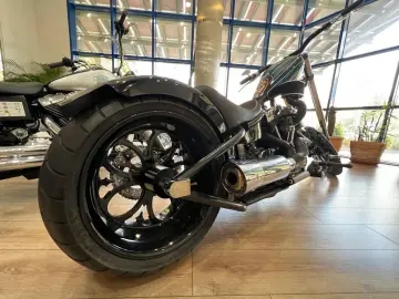 Harley-Davidson Dyna Wide Glide Custom