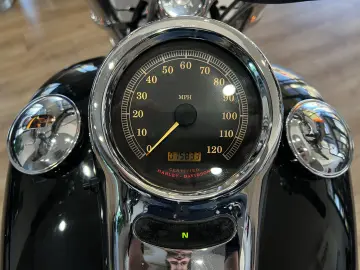 Harley-Davidson FXSTD Softail Deuce