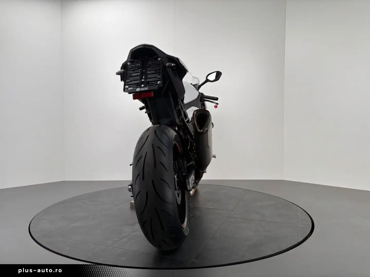 BMW S 1000 RR  CARBONRÄDER  M-PAKET  REIFEN NEU