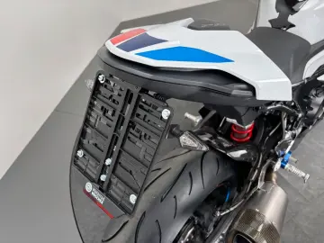 BMW S 1000 RR  CARBONRÄDER  M-PAKET  REIFEN NEU