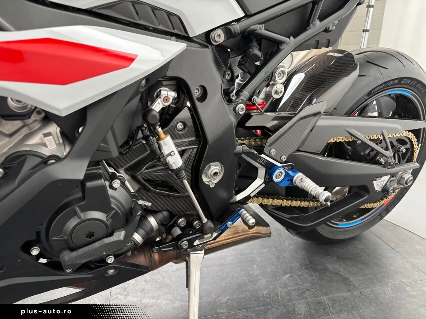 BMW S 1000 RR  CARBONRÄDER  M-PAKET  REIFEN NEU