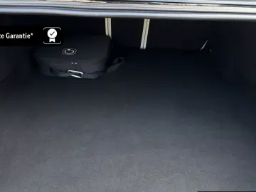 Mercedes-Benz E 400 e 4M AMG Airmatic