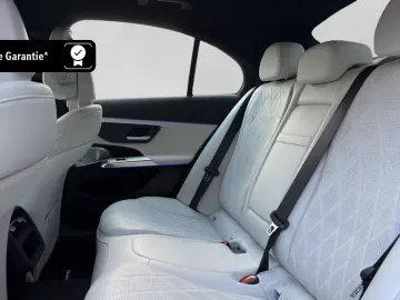 Mercedes-Benz E 400 e 4M AMG Airmatic