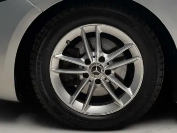 Mercedes Benz A 180d
