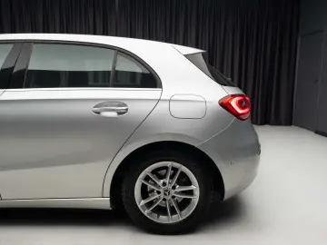 Mercedes Benz A 180d