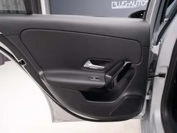 Mercedes Benz A 180d