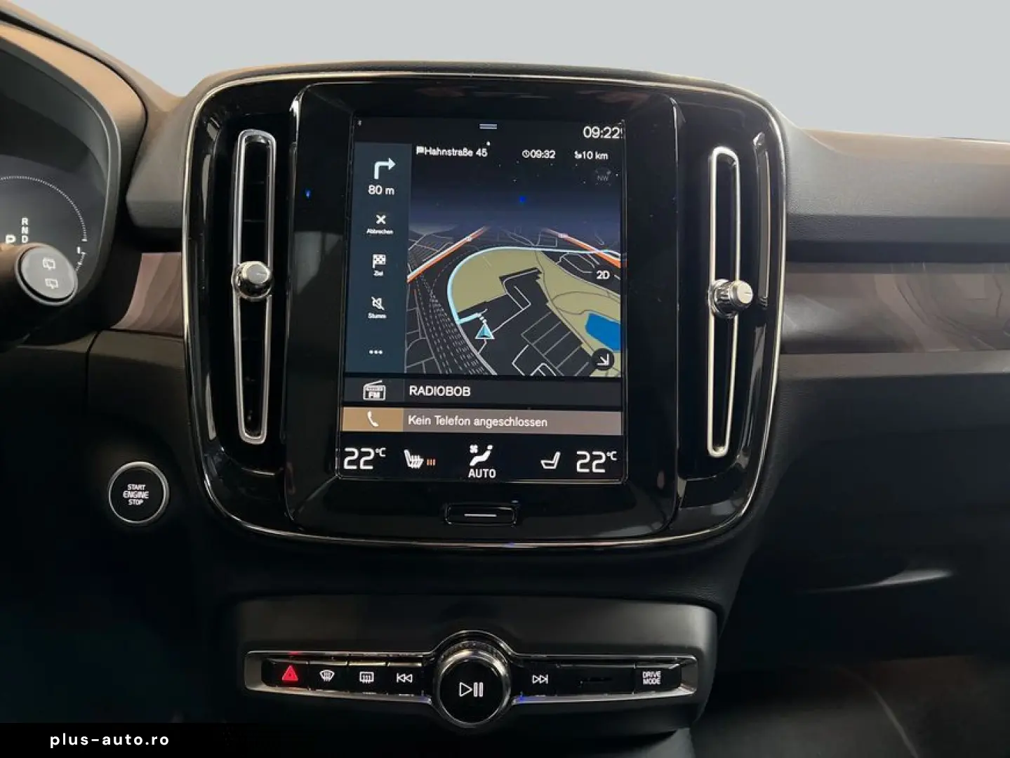 VOLVO XC40 T4 Recharge Ultimate-Bright DKG ACC BLIS 36