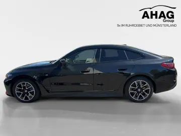 BMW i4 xDrive40 M Sport HUD HiFi 360  ACC adapt.LED