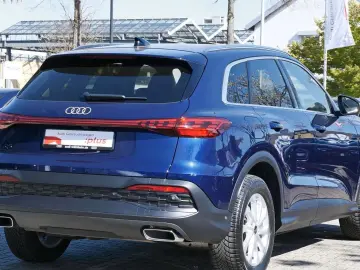 AUDI Q5 TFSI neues Model Stronic LED