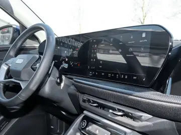 AUDI Q5 TFSI neues Model Stronic LED