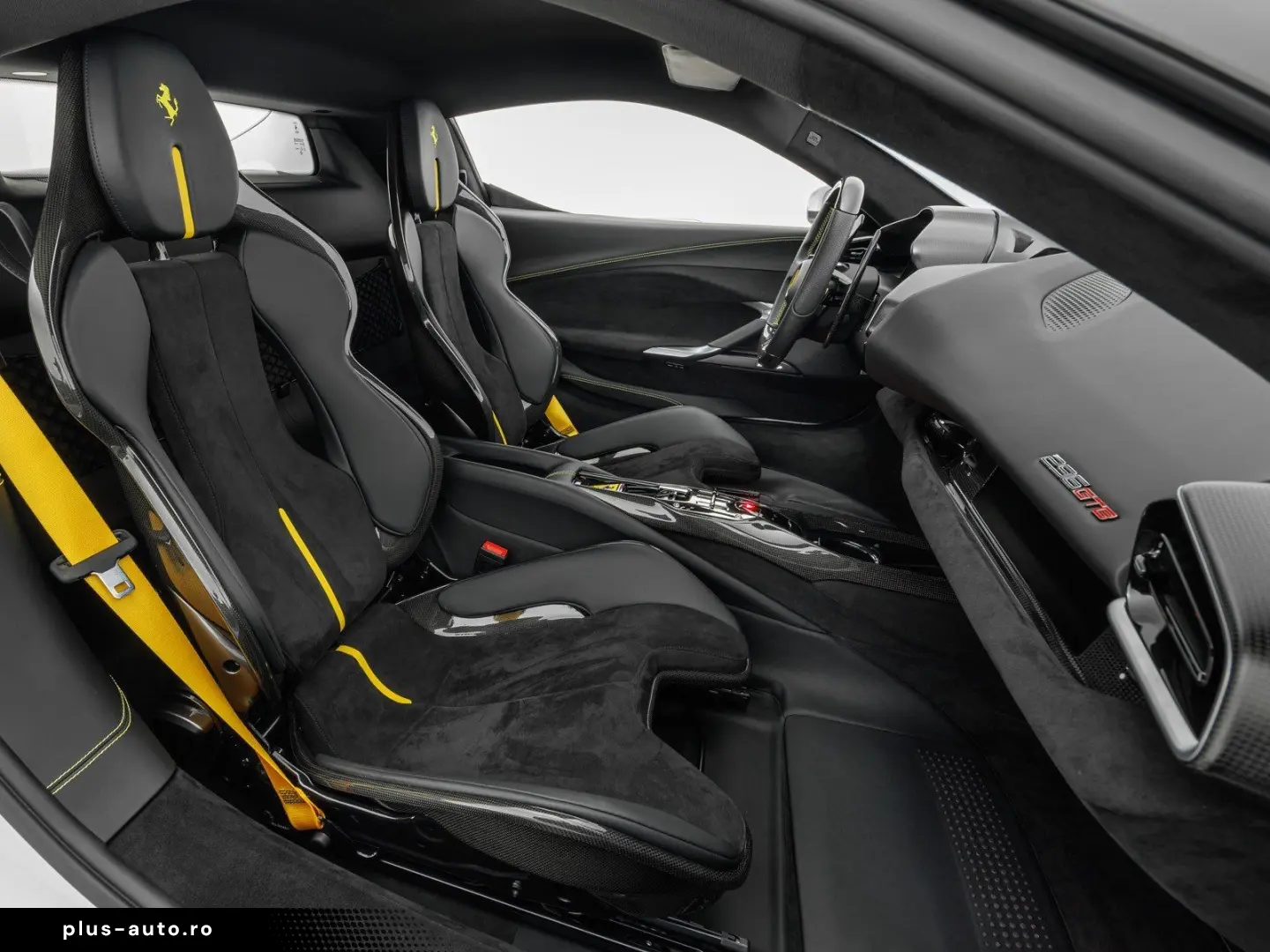 FERRARI 296 GTB
