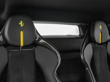 FERRARI 296 GTB