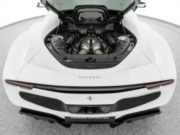 FERRARI 296 GTB
