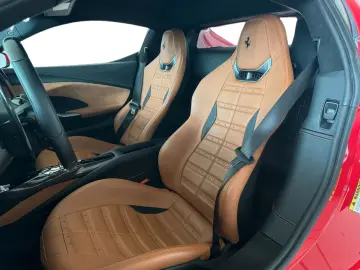 FERRARI 296 GTB      Ferrari Frankfurt