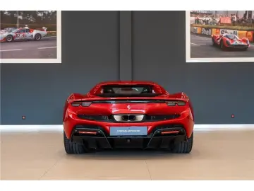 FERRARI 296 gtb 3.0 turbo v6 hybride 830 ch -