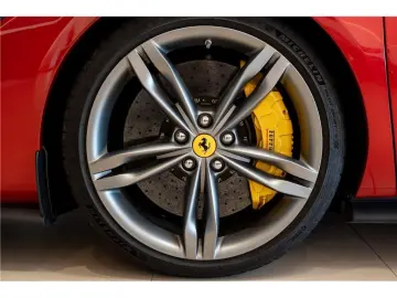 FERRARI 296 gtb 3.0 turbo v6 hybride 830 ch -