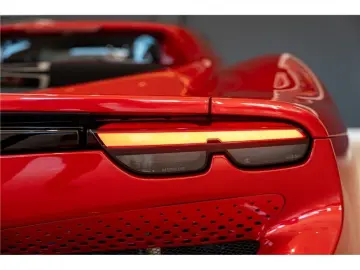 FERRARI 296 gtb 3.0 turbo v6 hybride 830 ch -