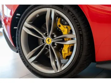 FERRARI 296 gtb 3.0 turbo v6 hybride 830 ch -