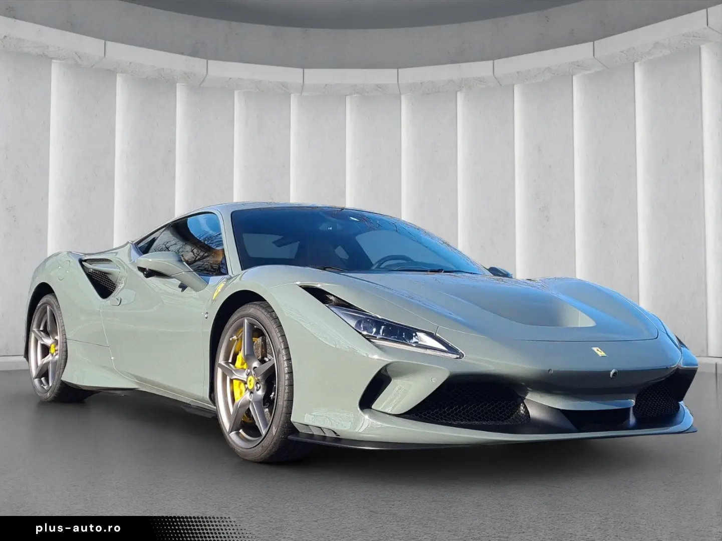 FERRARI F8 Tributo   Racing Seats   Carbon   Lift